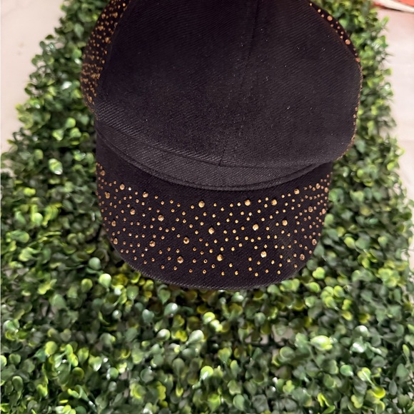 Stylish Black Cap with Gold Studs - Picture 2 of 8